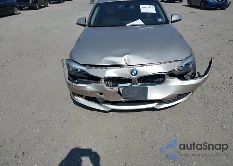 2013 BMW 320I xDrive z USA, uszkodzony, nr VIN WBA3C3C54DF982032